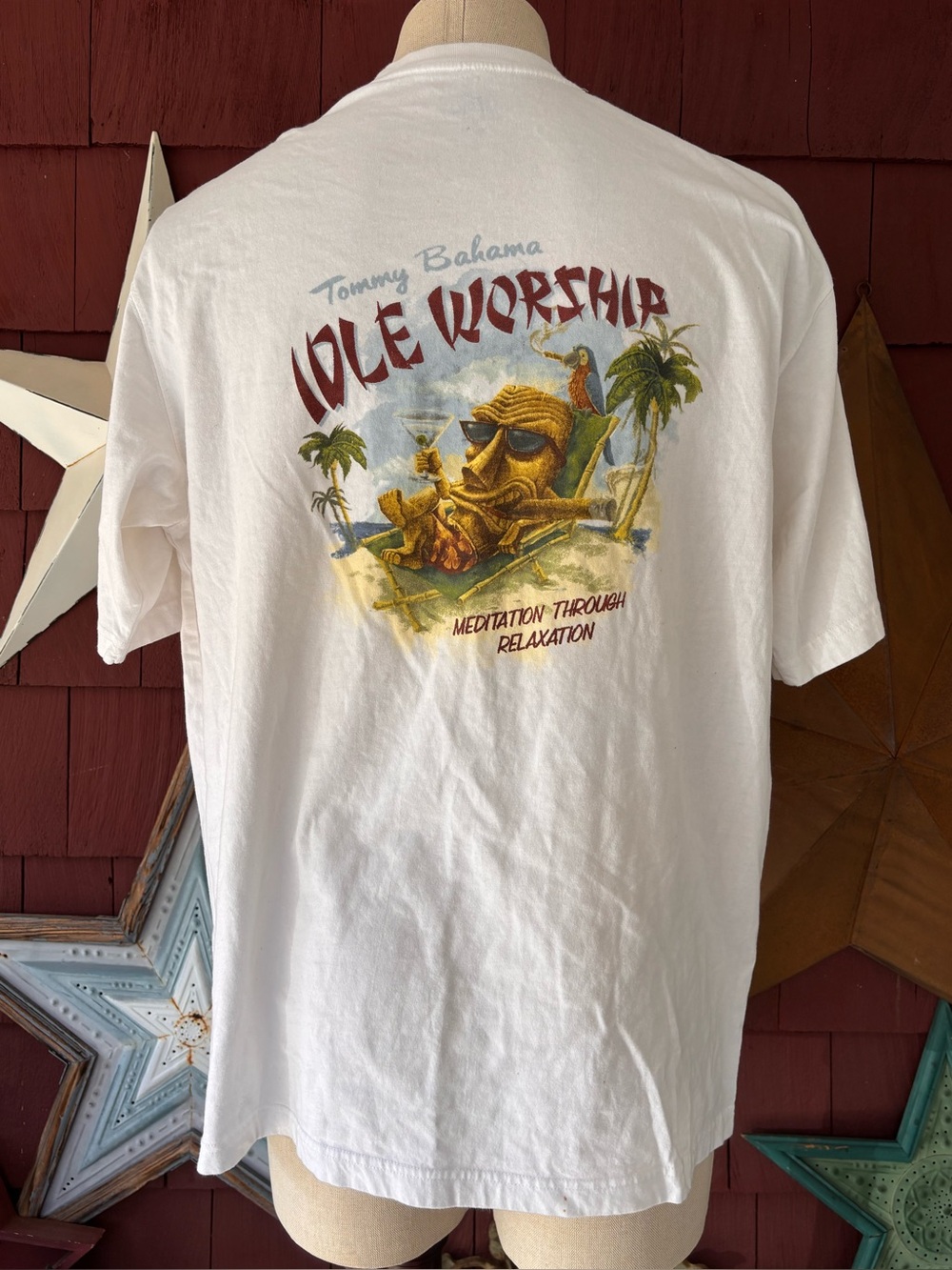 Tommy Bahama “Idle Worship” RELAX GRAPHIC Men's Size XL